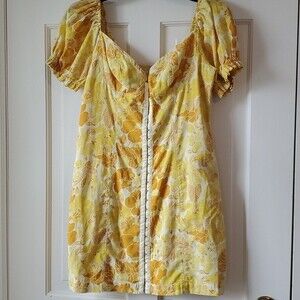 NWOT URBAN OUTFITTERS FLORAL PUFF SLEEVE BUSTIER DRESS YELLOW GOLD DEMURE